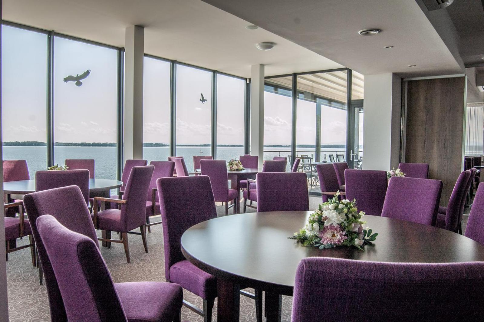 Hotel Eurobus Kaluža Εξωτερικό φωτογραφία
